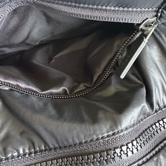 Lululemon Quilted Tote Bag - Picture 7 of 11